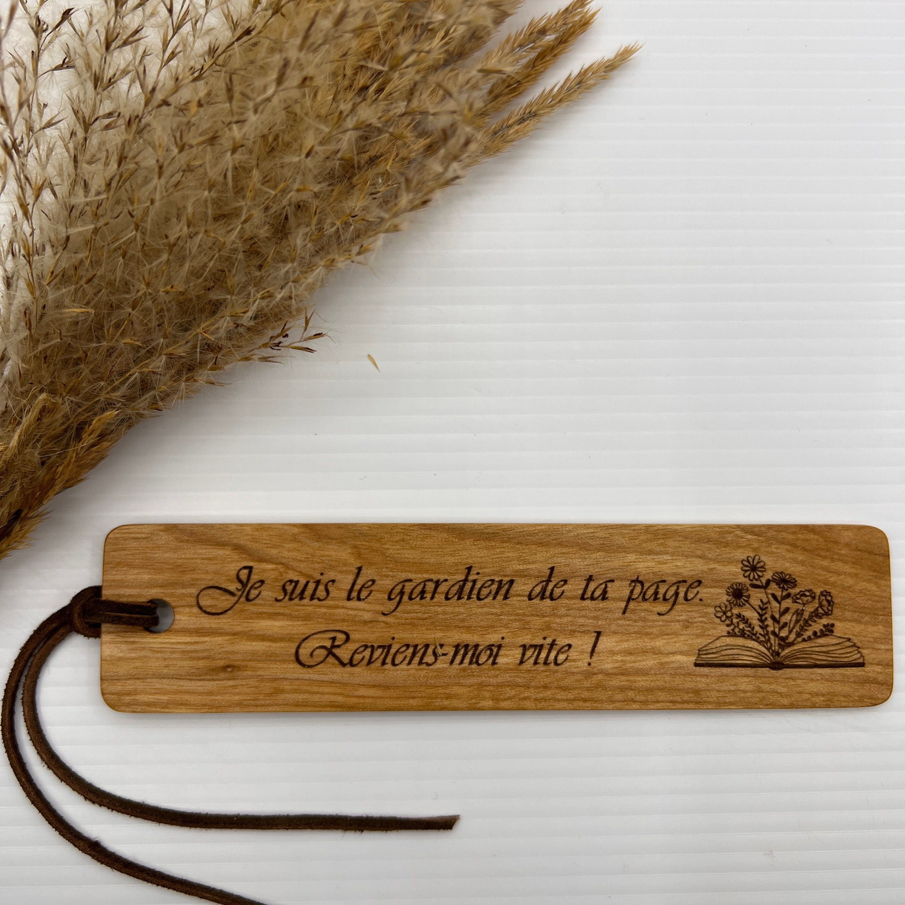 Marque-pages en bois