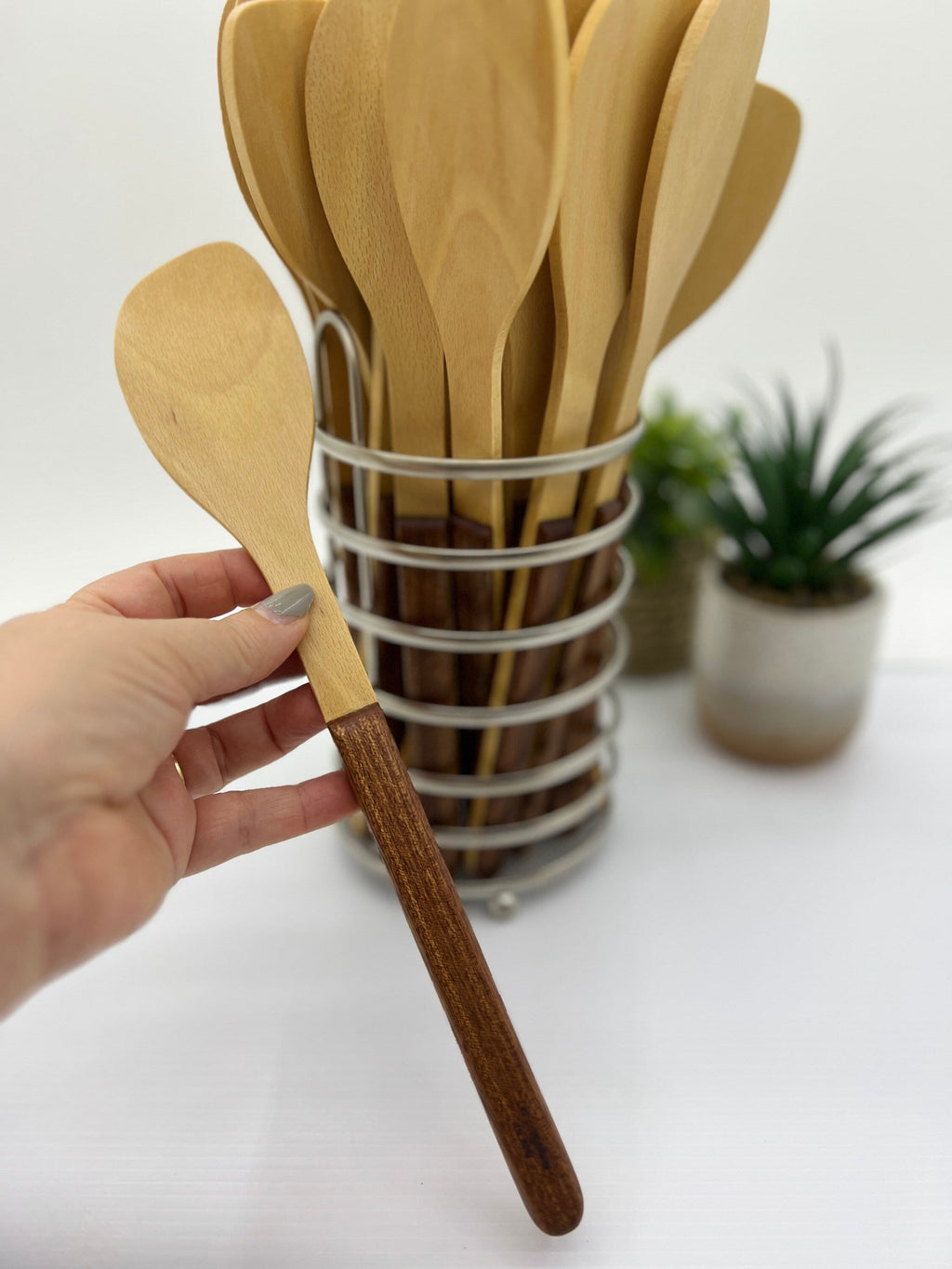 Spatule en bois à pâtisserie
