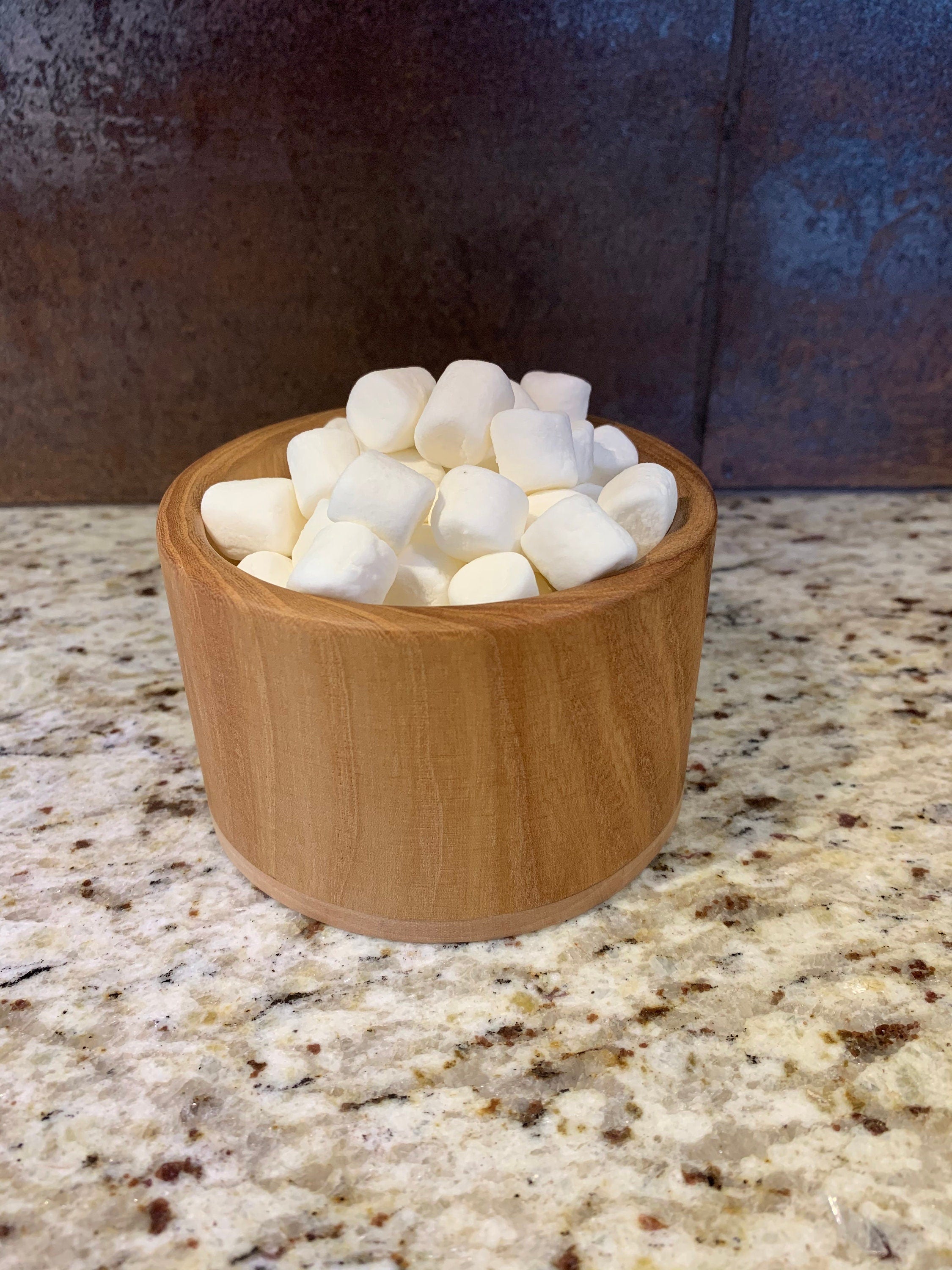 Bol en bois, bol pour friandises, bol à fruits, bol pour grignotines, bol décoratif en bois, cadeau d'hôtesse, contenant en bois, petit bol